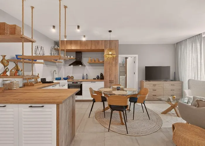 Breezy Boho 2bd With Sea View - Chayka By Flat Mаnаger Appartement